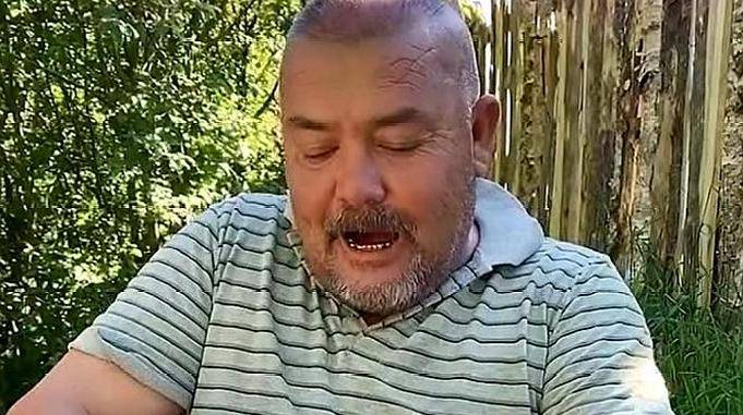 俄罗斯酒蒙子的黑暗料理激动的心颤抖的手这一幕不服都不行