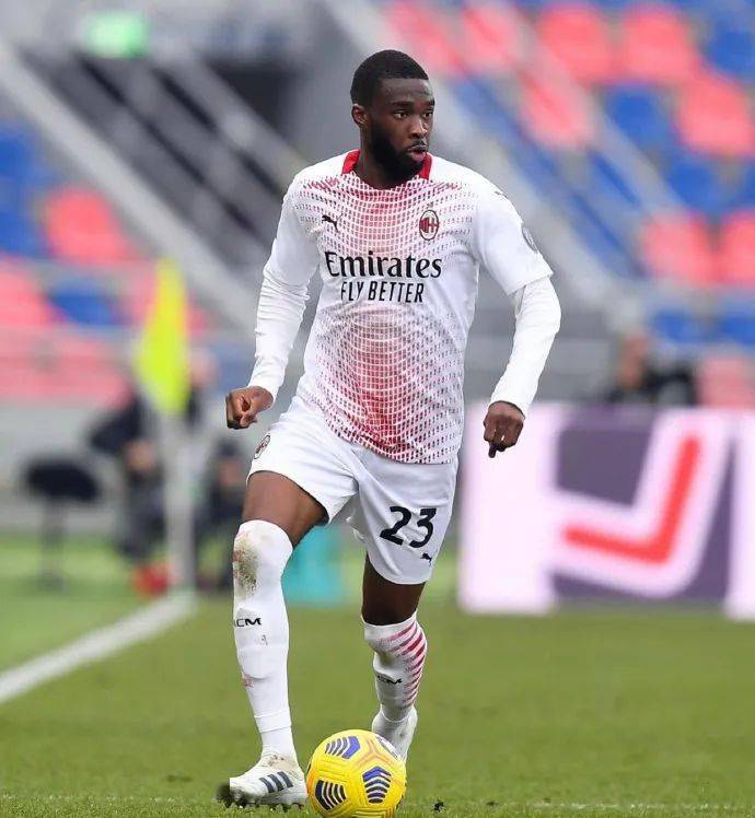 意媒丨托莫里令米兰拥有了坚固的防守