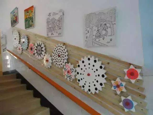 幼儿园环创这样装饰楼梯真是太美了