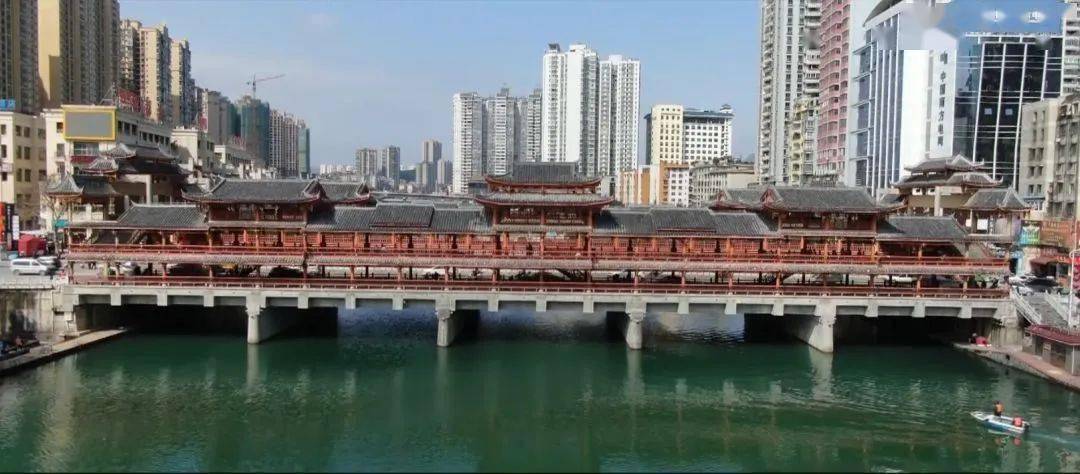 看都匀五年变化还将以这些区域为重点打造百亿级商圈实施新十中建设