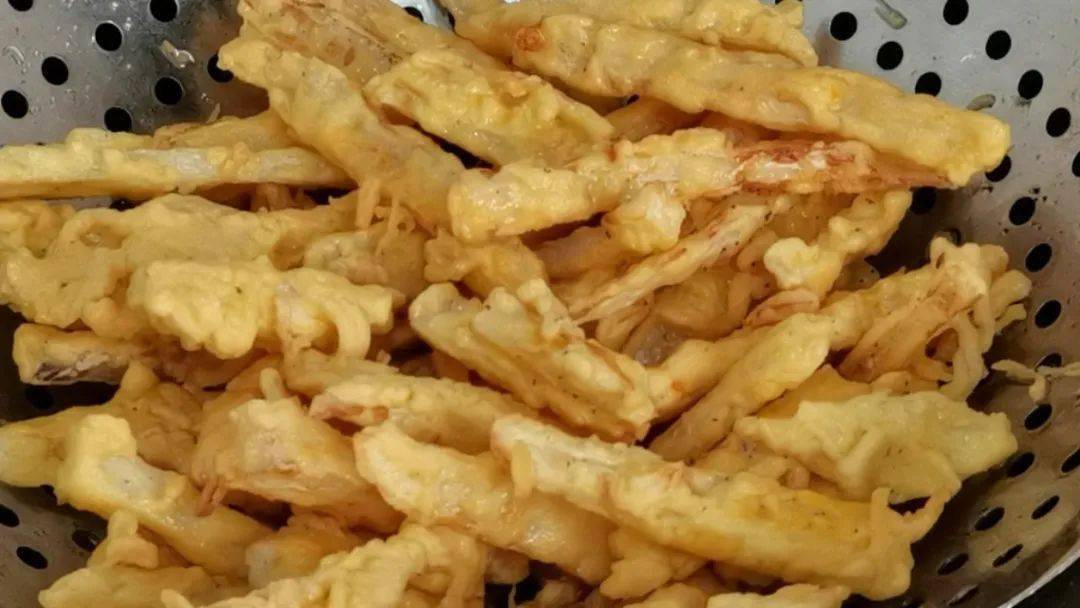 莲藕加一个鸡蛋这样做鲜香美味又下酒操作简单全家都爱吃