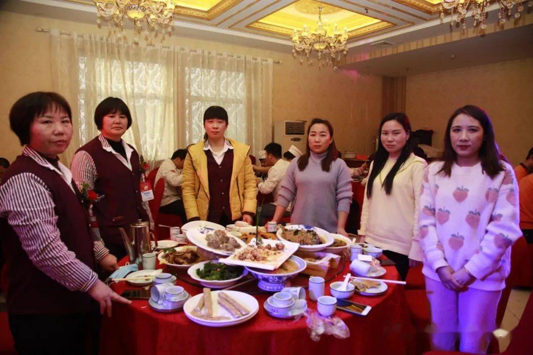 携手同行共赢未来富源俱乐部2020年年终总结大会胜利召开
