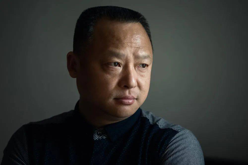 精雕细刻中选取定格瞬间访旅行摄影师玉雕师陈大军