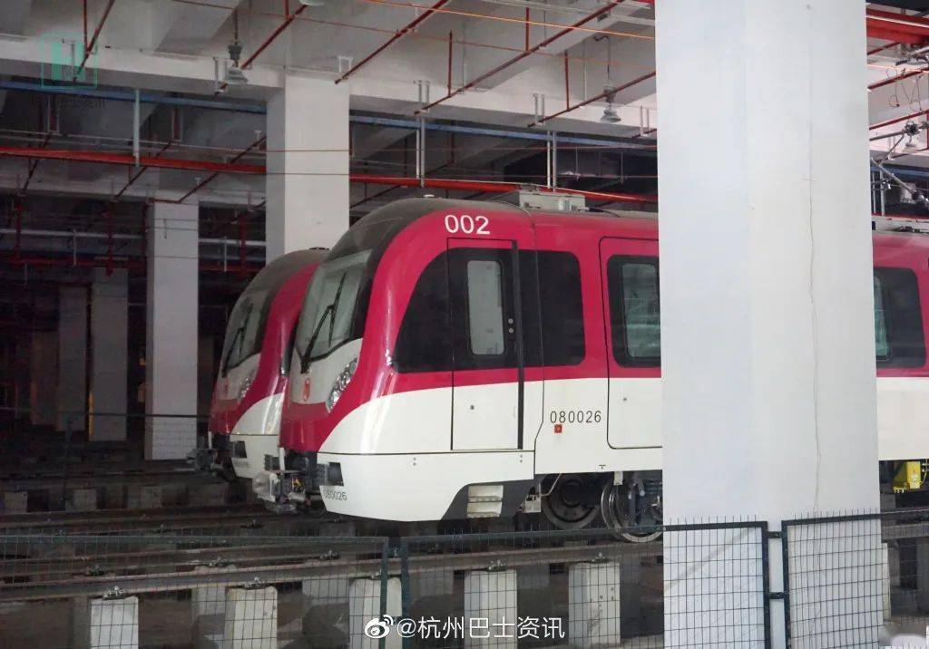 地铁8号线车辆曝光,运抵新湾车辆段!_杭州