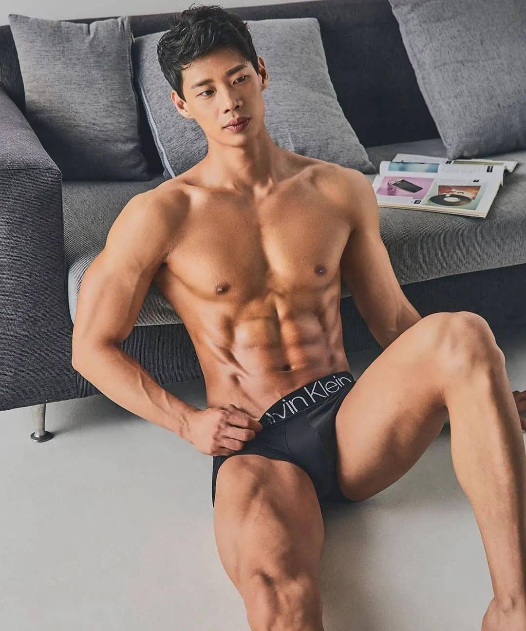 什么才叫做真正的肌肉 52b68c7aeb0341ed86e1b95dd1702f82.jpeg