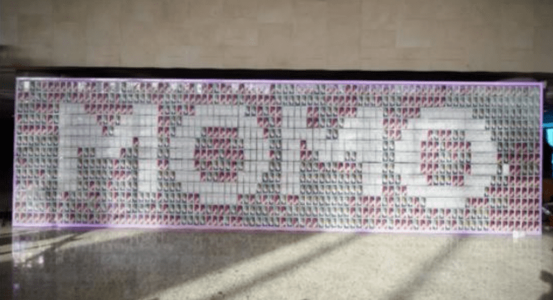 21全网柠檬大会时间到陌陌年会全员发最新款iphone 员工