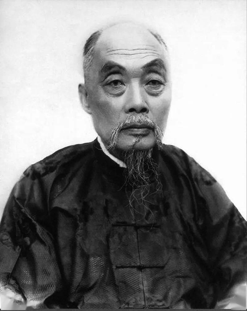 对"中国第一代企业家"的遗忘,是我们莫大的损失_卢作孚