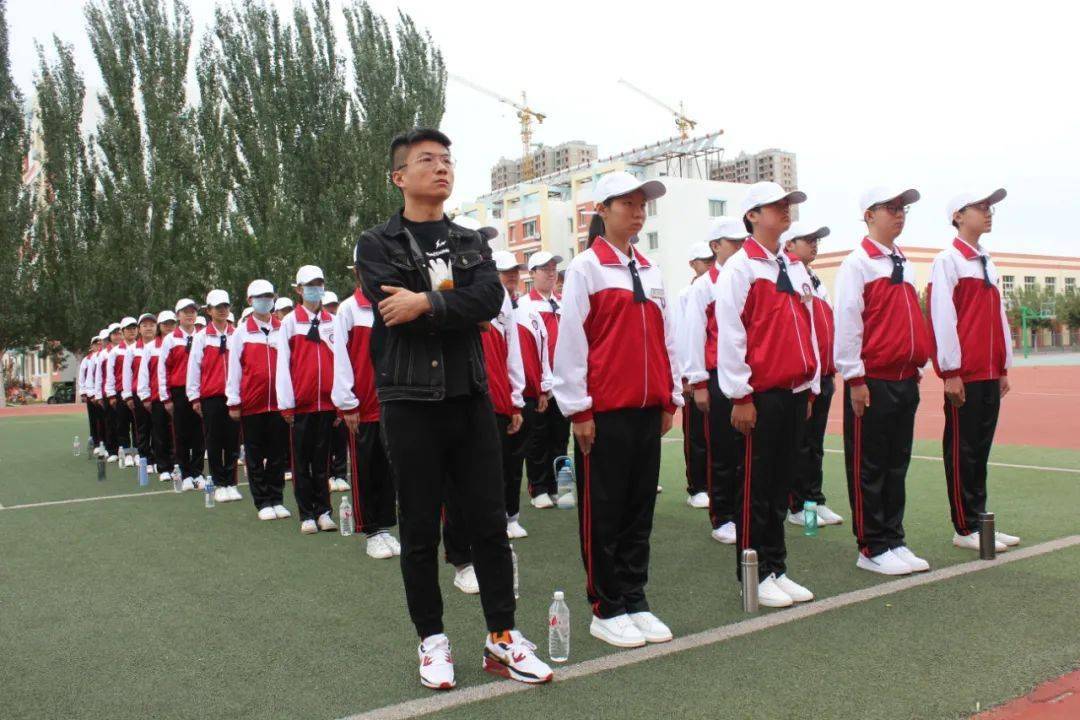 文行兼修乐而为师通辽新城第一中学初中部优秀班主任于子淮