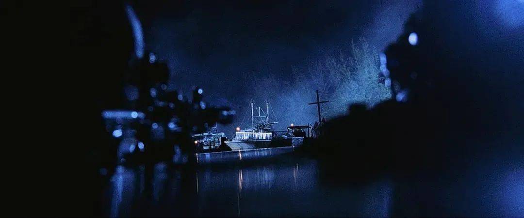 夜幕下的幽影，解析天天做梦梦到鬼的深层心理含义