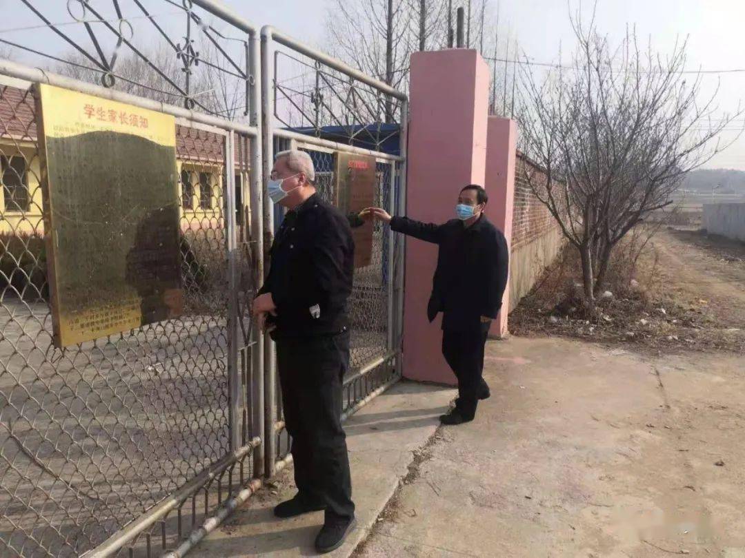 灰墩镇人口_人口普查图片(2)