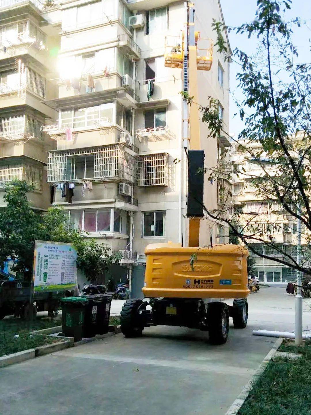 華鐵應急子公司華鐵大黃蜂作為國內領先的高空作業平臺租賃企業,發揮