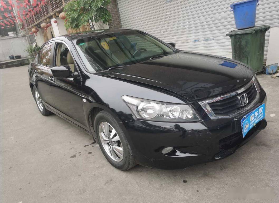 以车抵账,这辆08年的八代雅阁抵9万?债主:就知道被坑了_检测