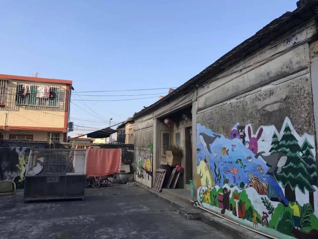 汕头这家人被拍下