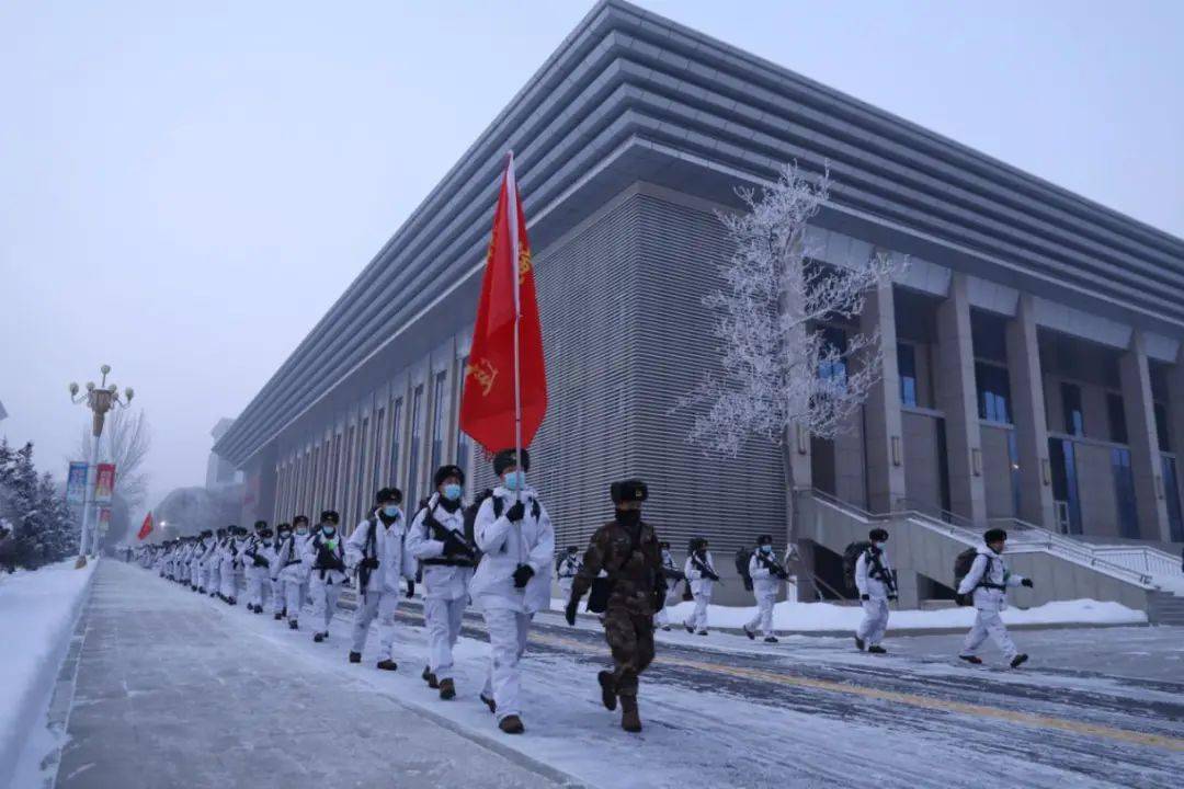性训练学员四大队组织学员陆军边海防学院乌鲁木齐校区三九寒冬(来源