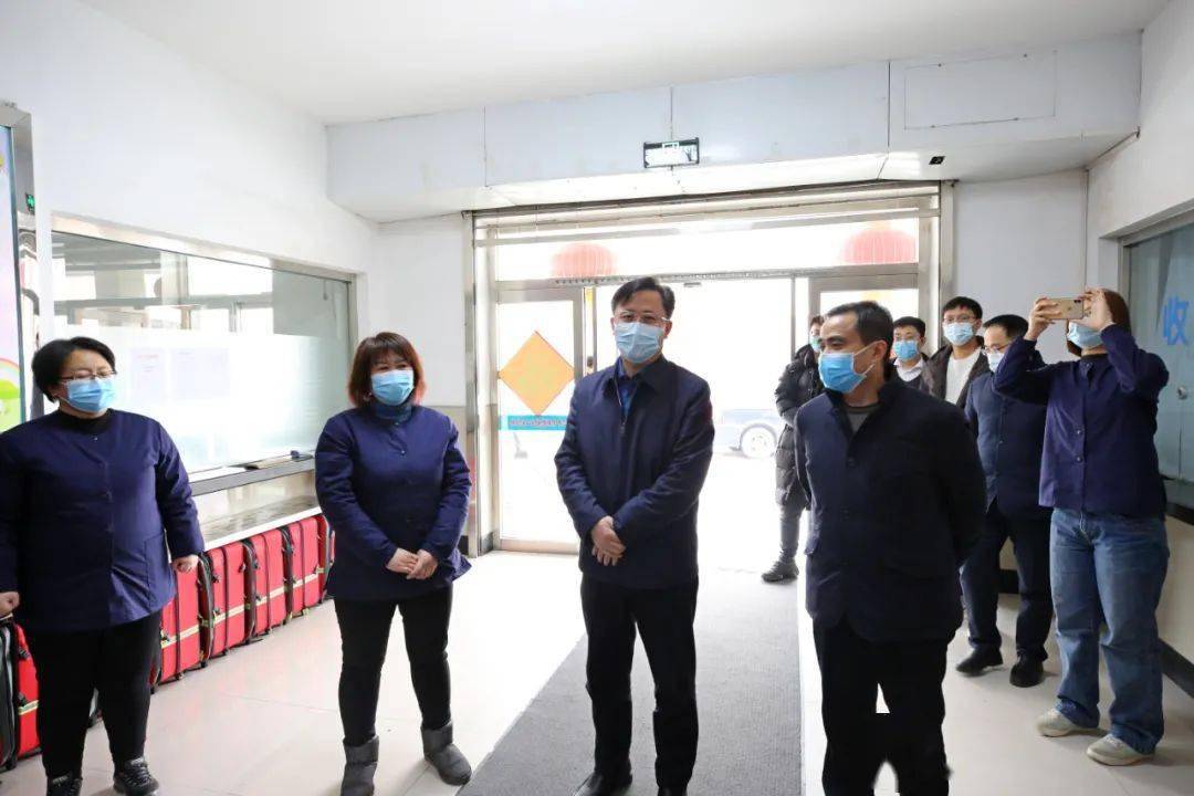 振兴要闻栾春新走访慰问部分春节不休息单位