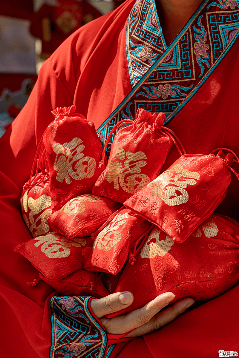 福袋一开,开出你一年专属好运气!