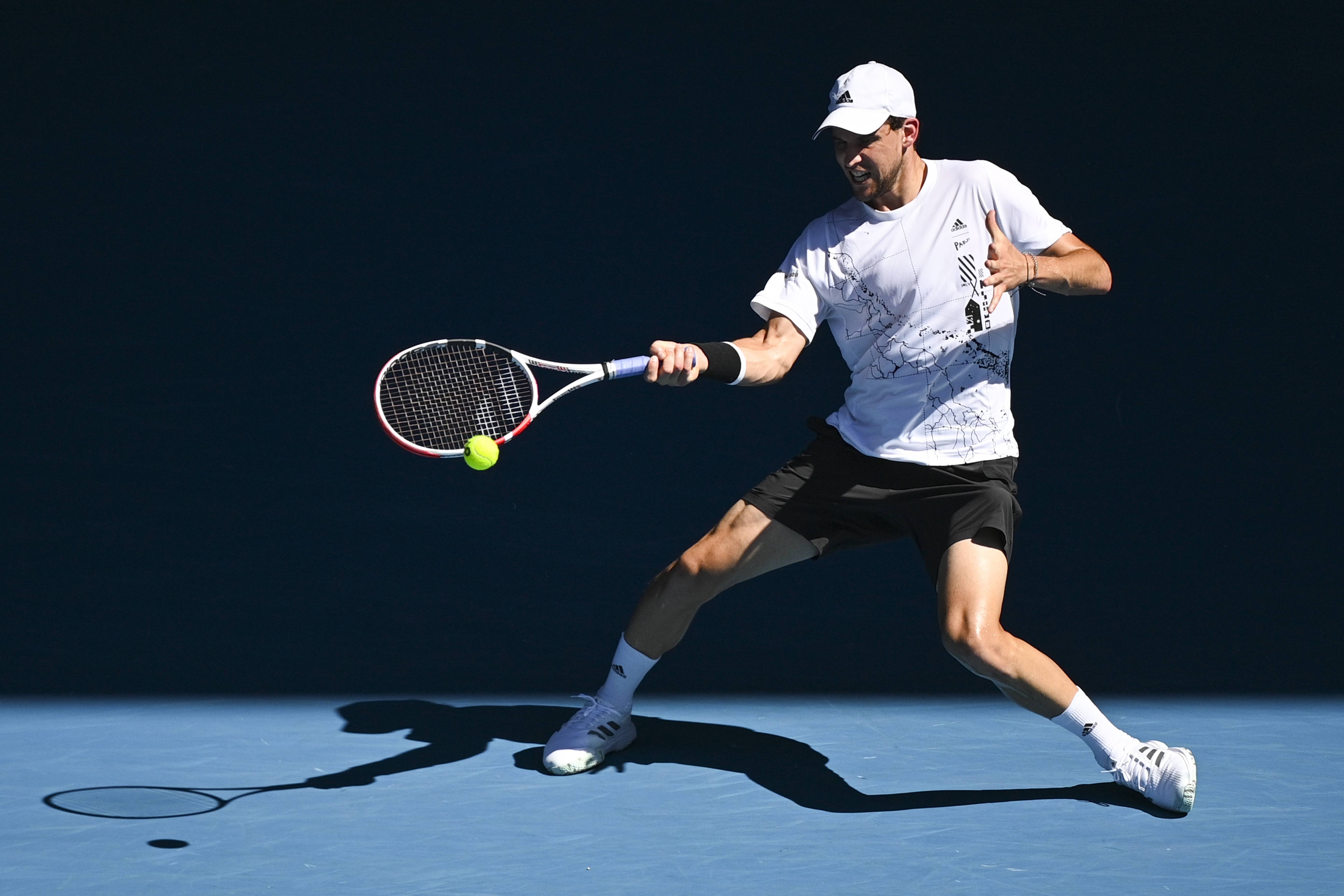 网球——澳网:蒂姆晋级_选手