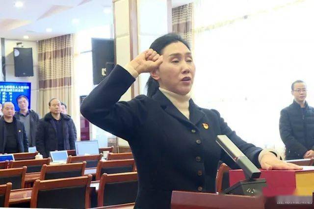 林馨梅被任命为镇雄县人民政府副县长