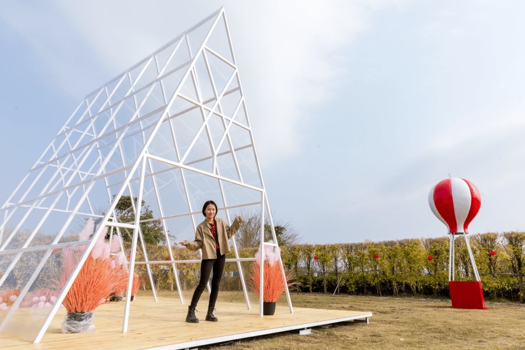 一大波网红打卡点上新啦四仙荣归七彩廊架春节快去拍照