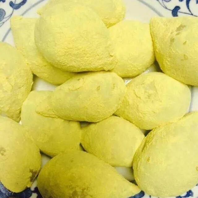 与过节更相配,顺便去探一探横河街上的美食吧,小海鲜餐馆里的松花汤圆