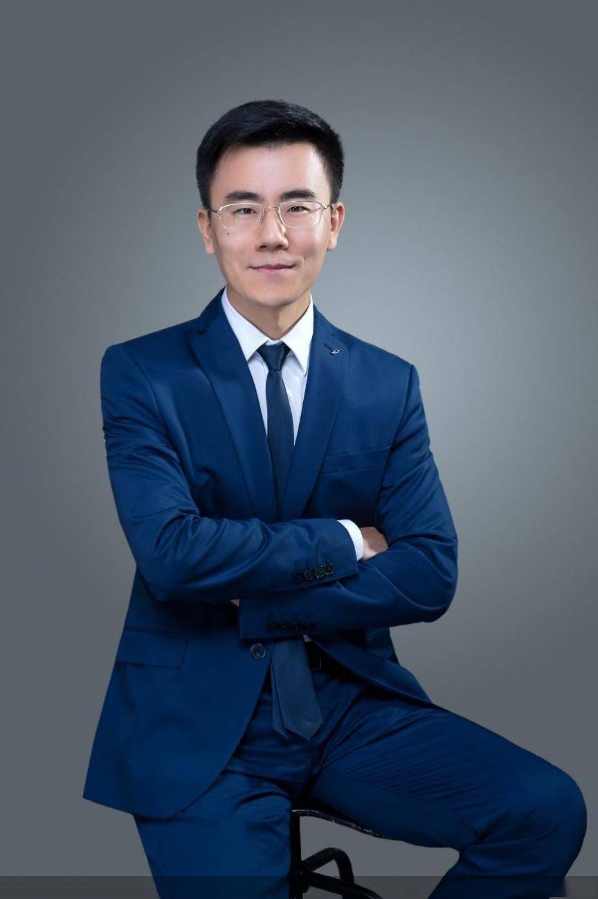 信达澳银基金基金经理 邹运