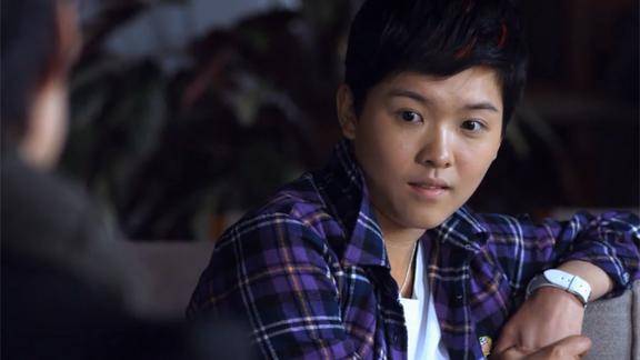 麻辣女兵叛逆小米不服管谁知老妈是女首长打赌让她参军