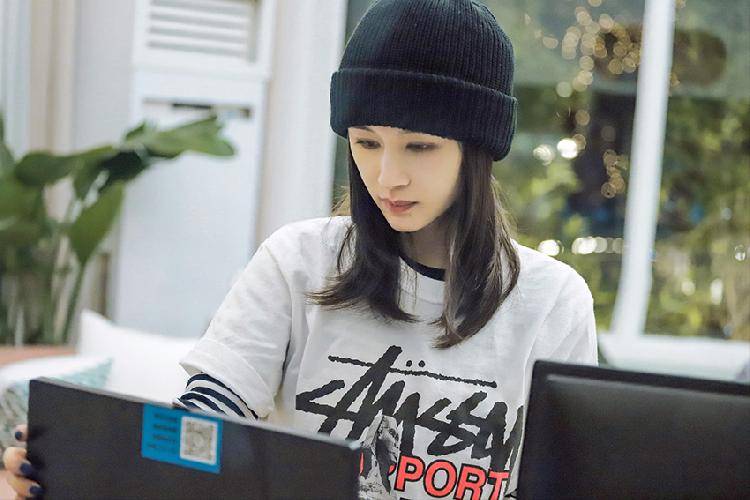 王子文开始相亲征爱,热血吉他手和海归男嘉宾她会看中谁?_夏炎