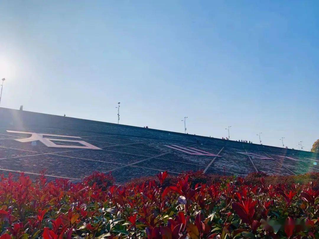 石山口水库——位于老家罗山县竹竿河支流小潢河上游,1959年动工兴建