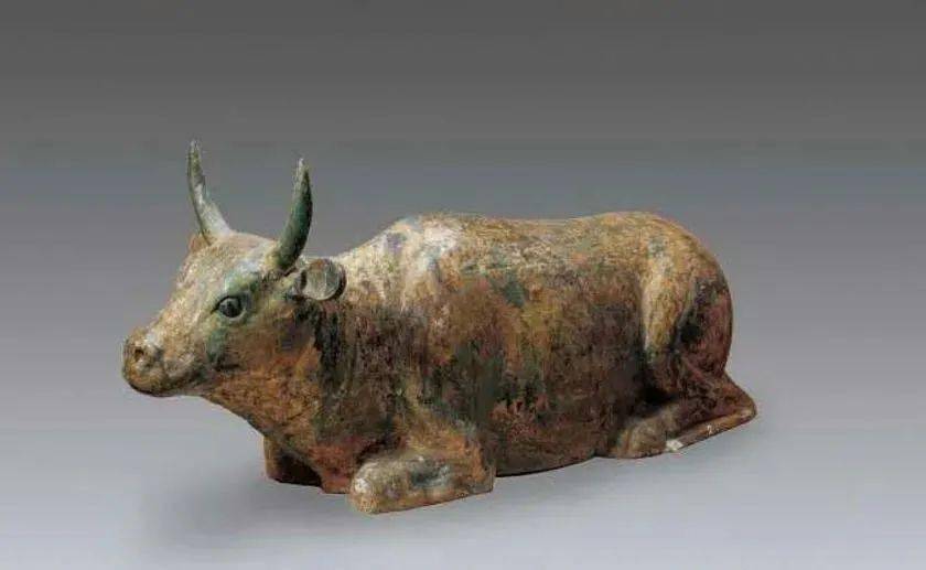 牛气冲天藏在博物馆的古董牛