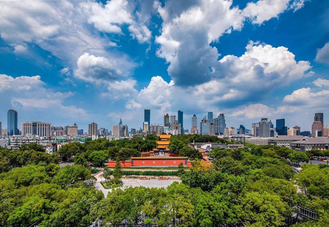 2020年GDP十大城市_2020年gdp二十强城市(3)