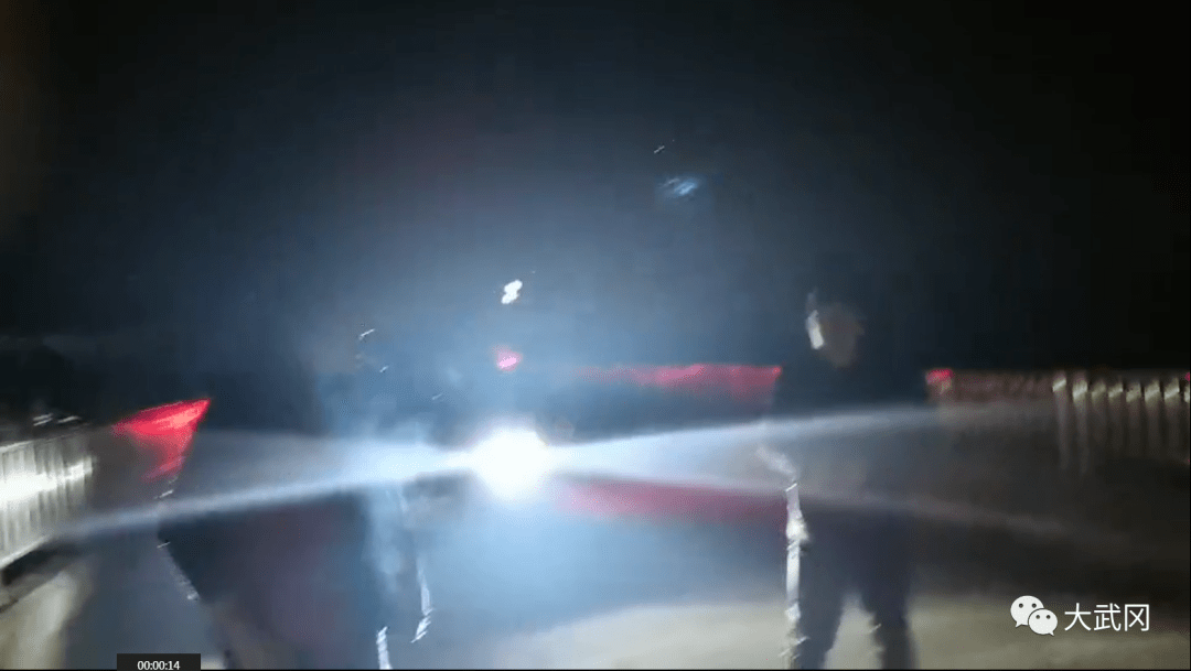 恼火!武冈有人初二就被“抓”了!_巡查