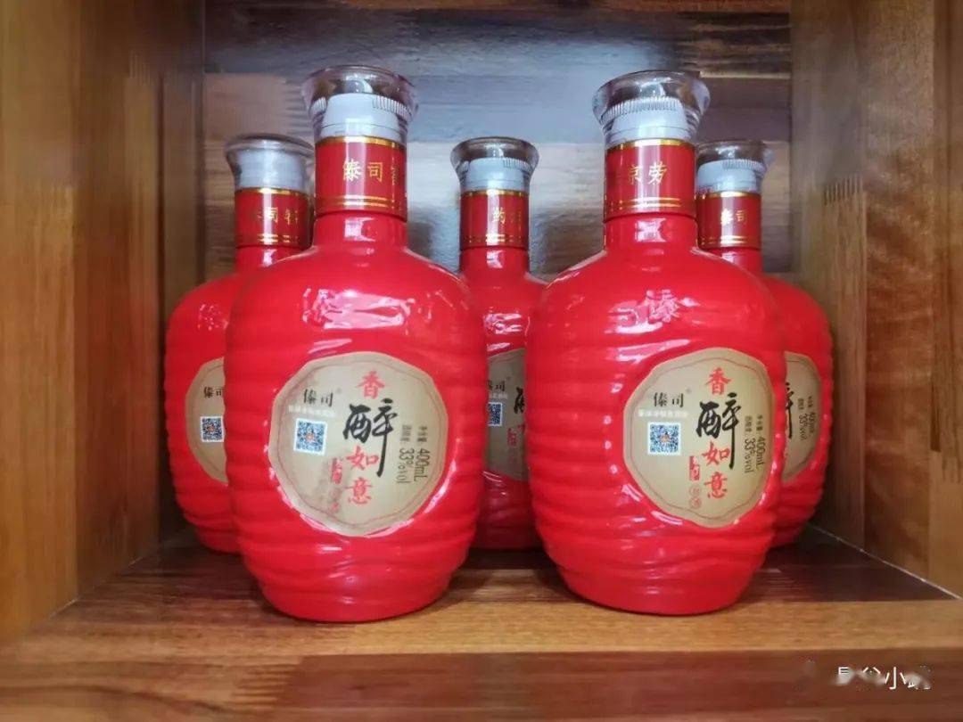 橄榄有情"淡定哥",茶花妩媚"采茶妹",山清水秀"景谷清",一缕情怀"傣司
