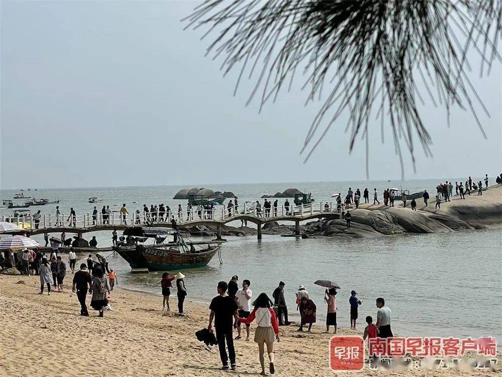 2229万人次！140亿元！广西旅游景区春节爆棚