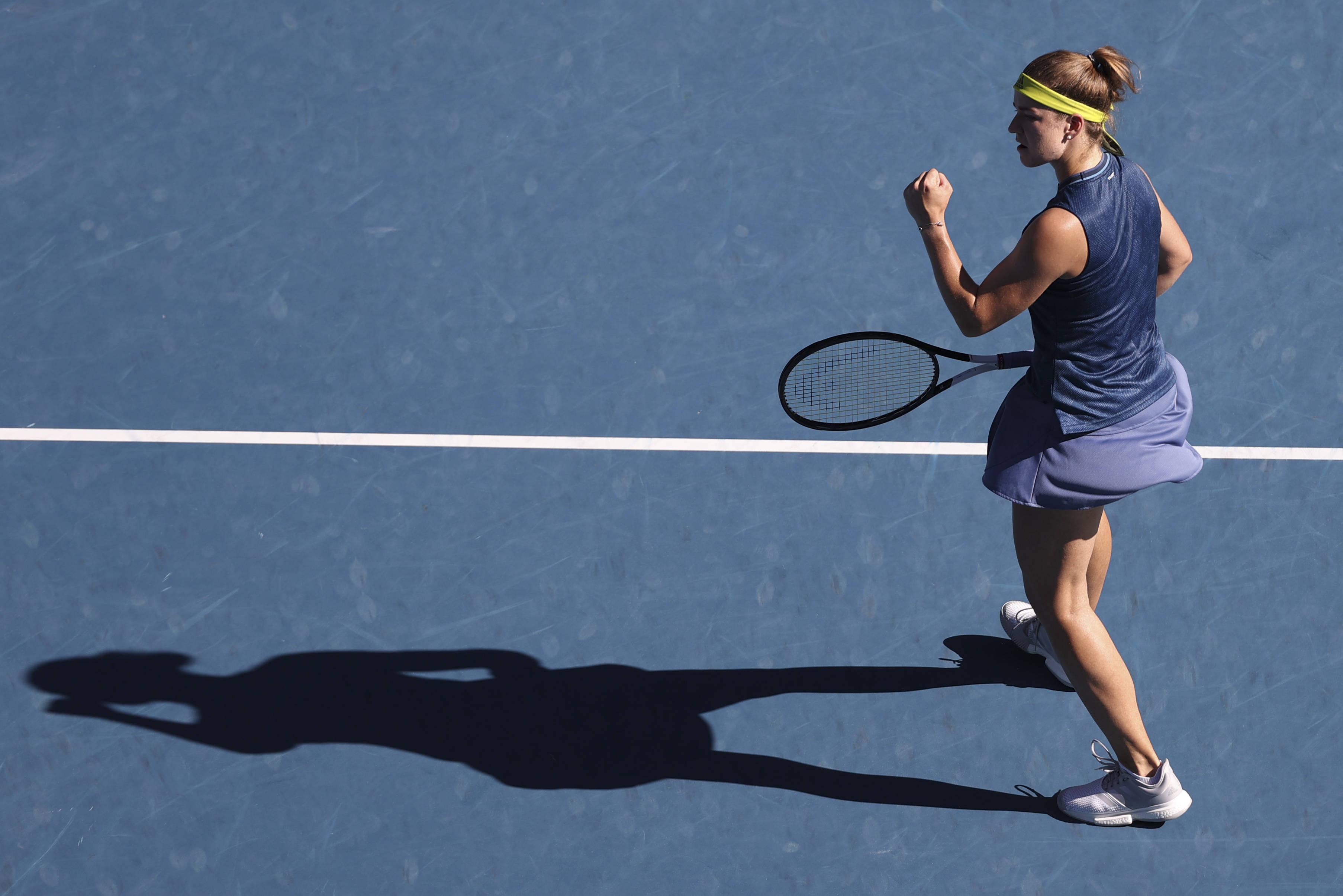 网球——澳网女单半决赛:穆霍娃对阵布雷迪_比赛