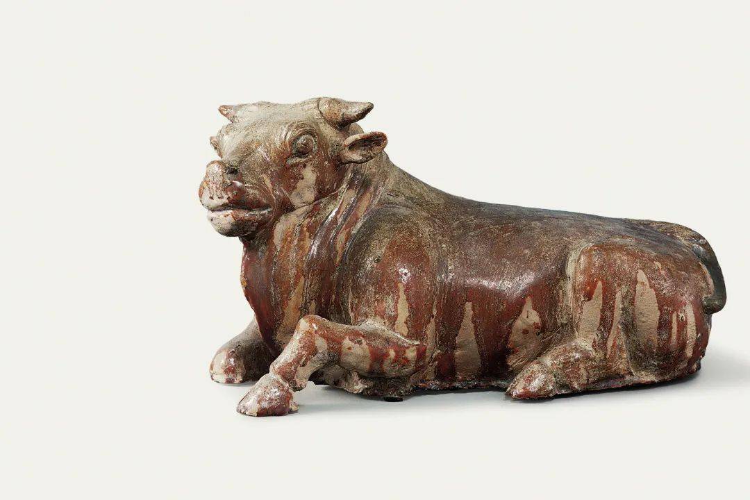 器物精赏唐代三彩卧牛