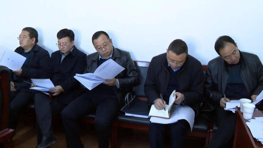 王科健主持召开会宁县2021年上半年拟开工项目前期工作汇报会议