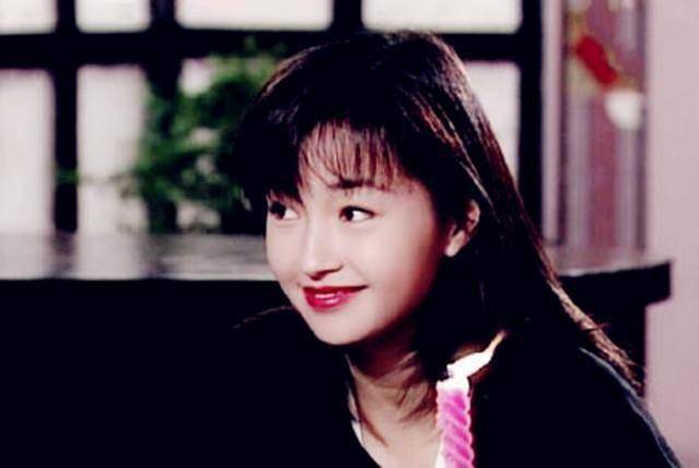 李绮红:25岁演"郭襄"爆红,却难逃家族精神病,今现状如何?