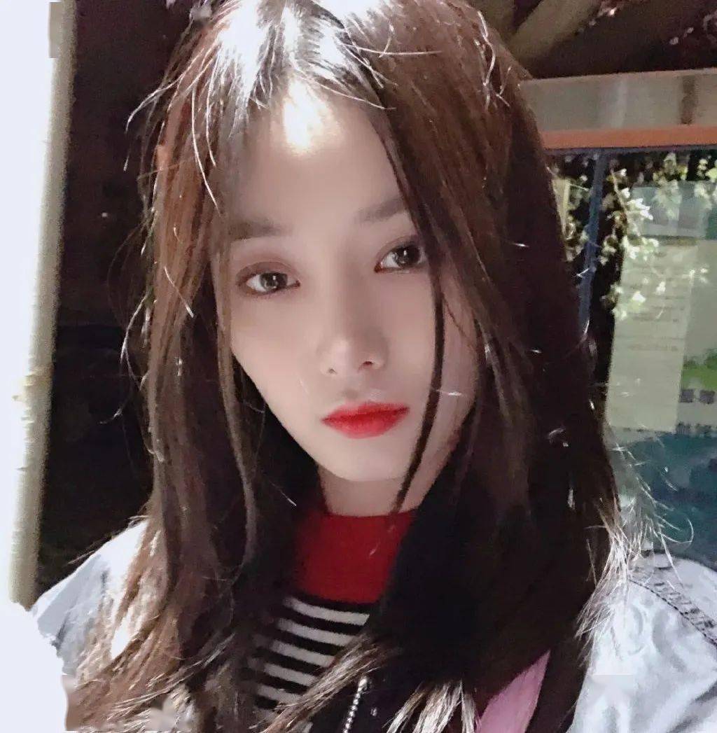 【微信头像】徐艺洋