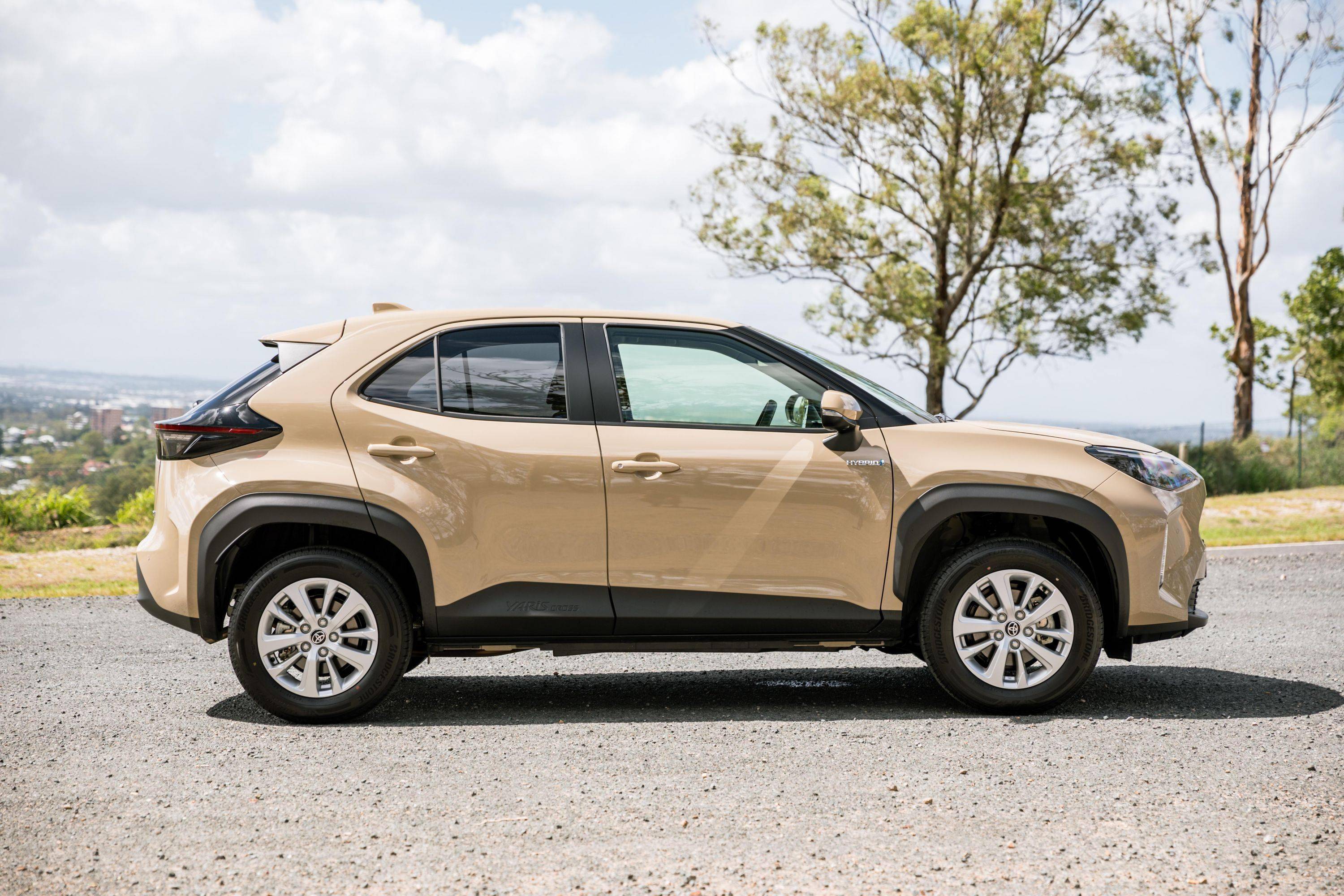 丰田yaris cross国产会大卖?三缸配cvt,期待吗?