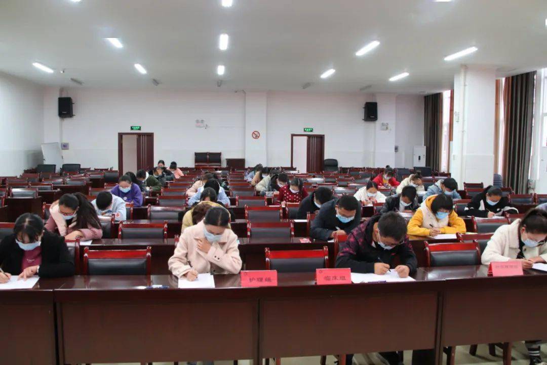 中国县人口排名2021年_中国姓氏人口排名(2)