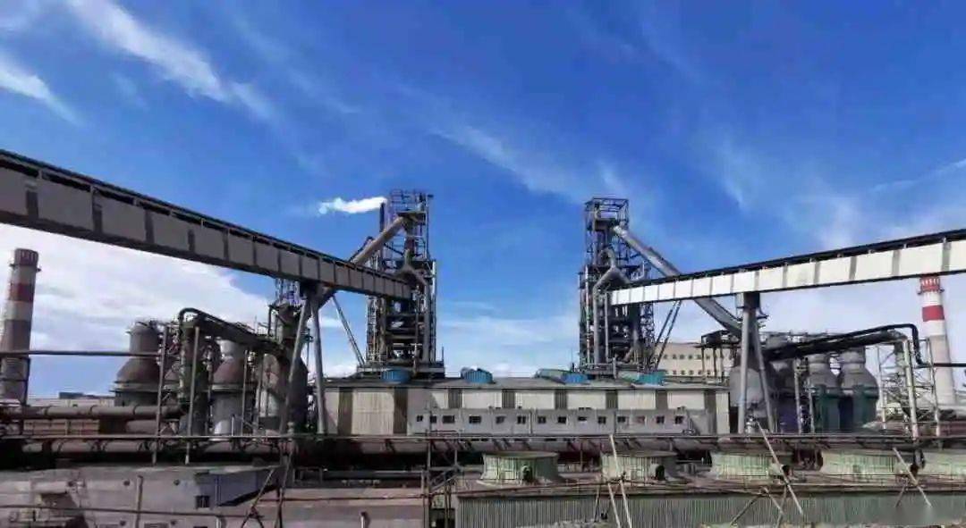 中冶南方总承包的印尼德信钢铁2号高炉投产