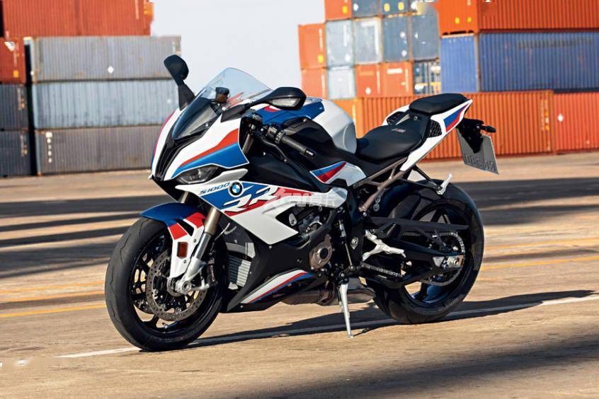 宝马s1000rrxr配置提前曝光值不值20万自己评估