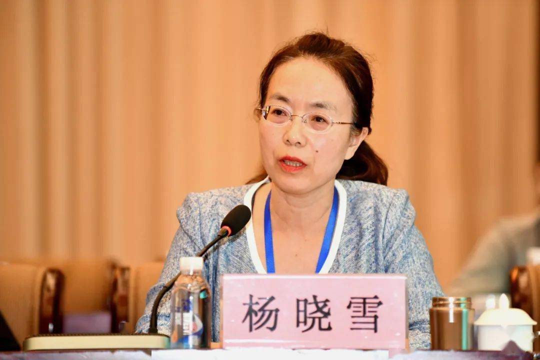 全国人大代表杨晓雪——碧水蓝天映丹心_工作