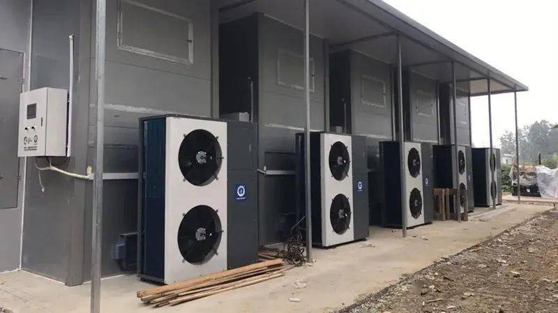 河南省南阳镇平县烤烟项目项目说明:南阳镇烤烟房改造,使用20套空气能