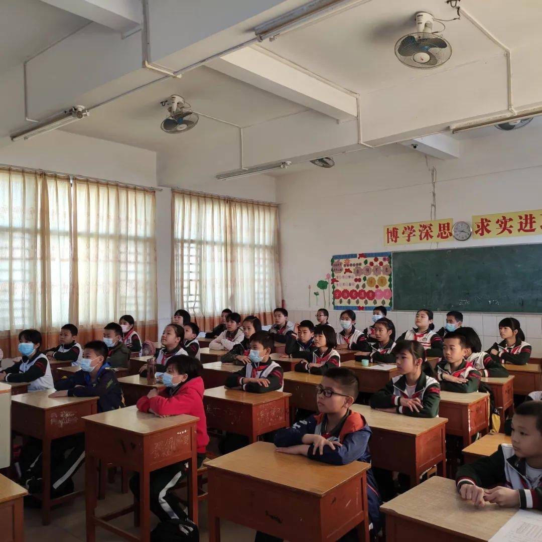 顺德陈村新圩小学图片