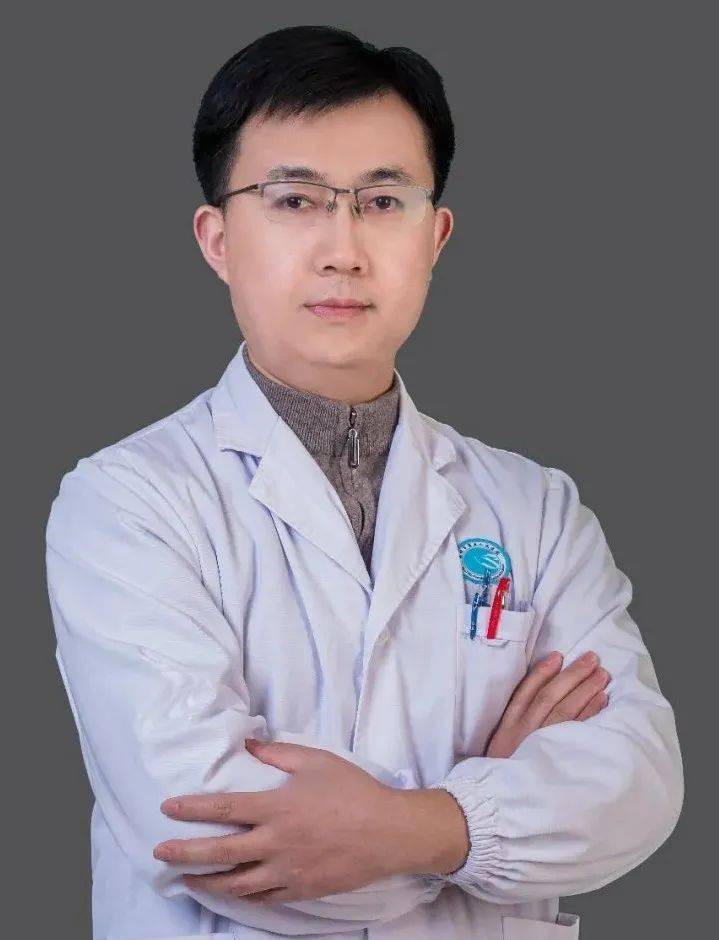 刘义安,医学硕士,副主任医师,中医科副主任社会兼职:全国中医肝病专业