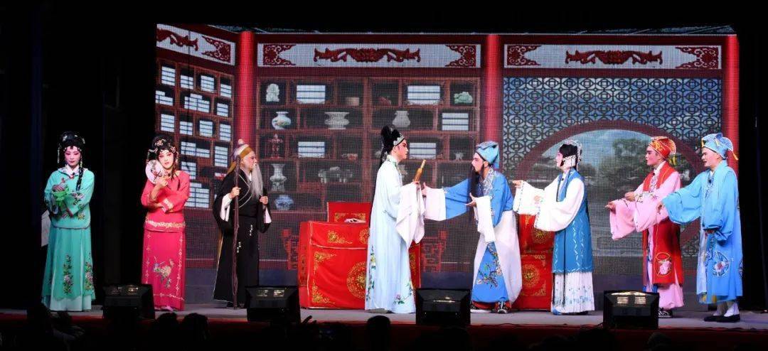 福建省莆仙戏剧院福建省莆仙戏剧院成立于2011年,是莆田市唯一的市级