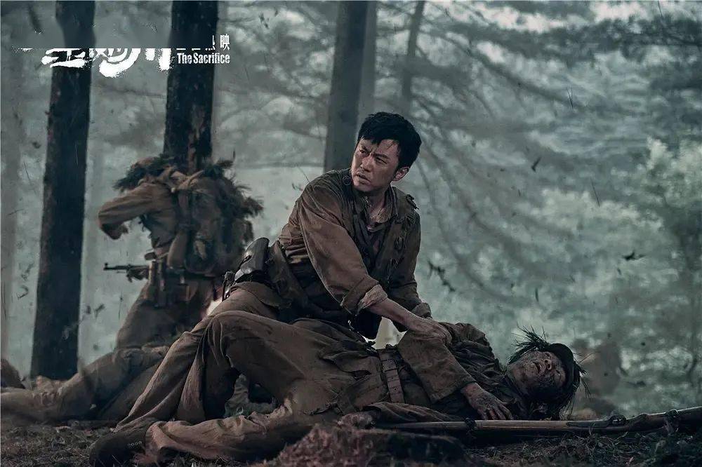 但,《金刚川》所述,不过是几百个后勤士兵为保护一座桥,而与一架美国