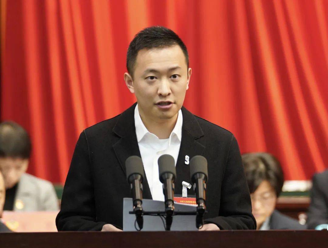 政协海宁市十三届五次会议今天开幕