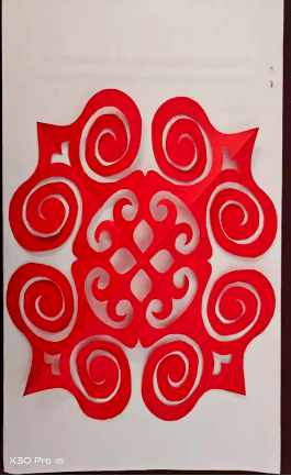 鄂伦春族民间剪纸